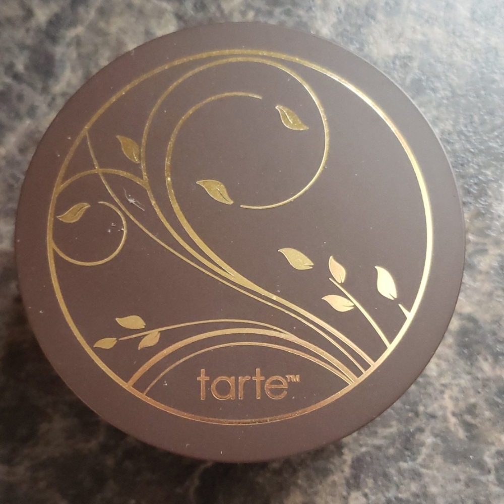 Tarte loose foundation powder